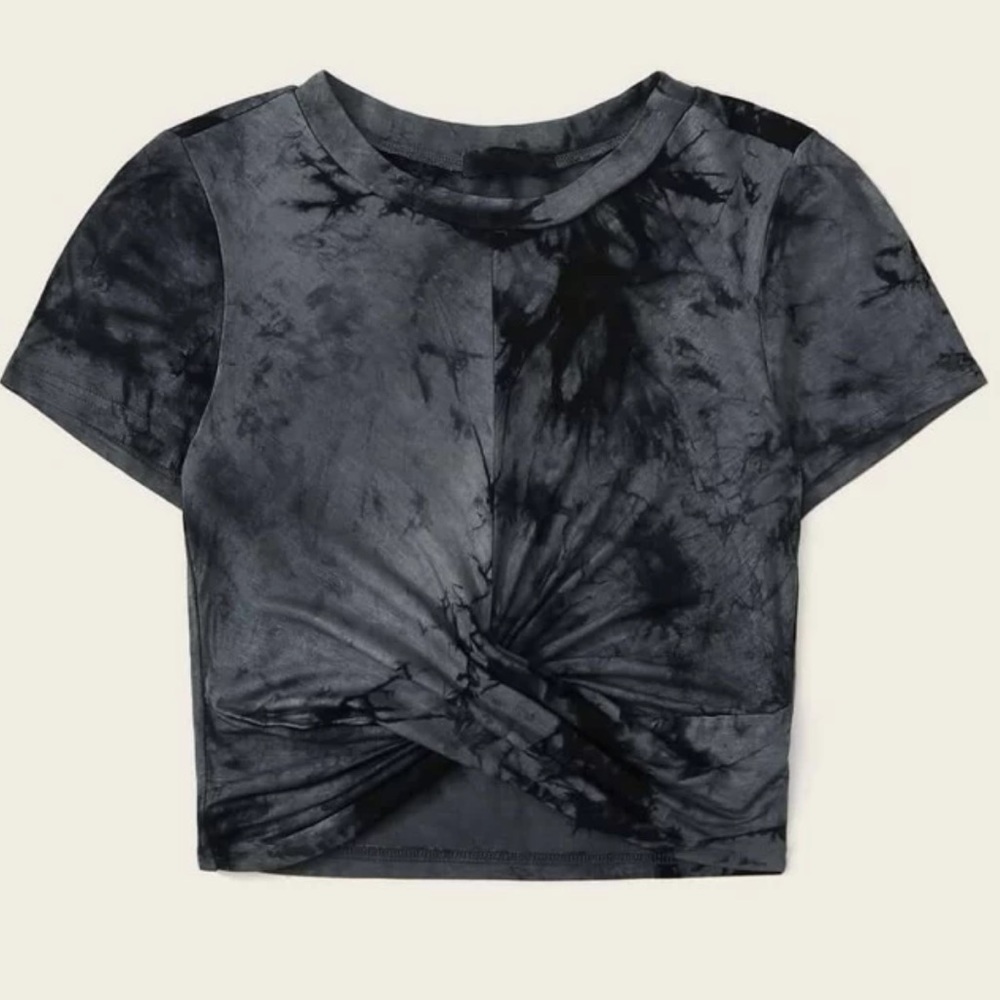 Tie-Die wash with front twist